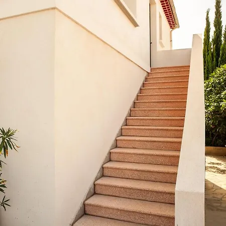 Διαμέρισμα Beau Studio Centre De *
