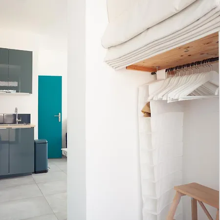 Beau Studio Centre De Διαμέρισμα *